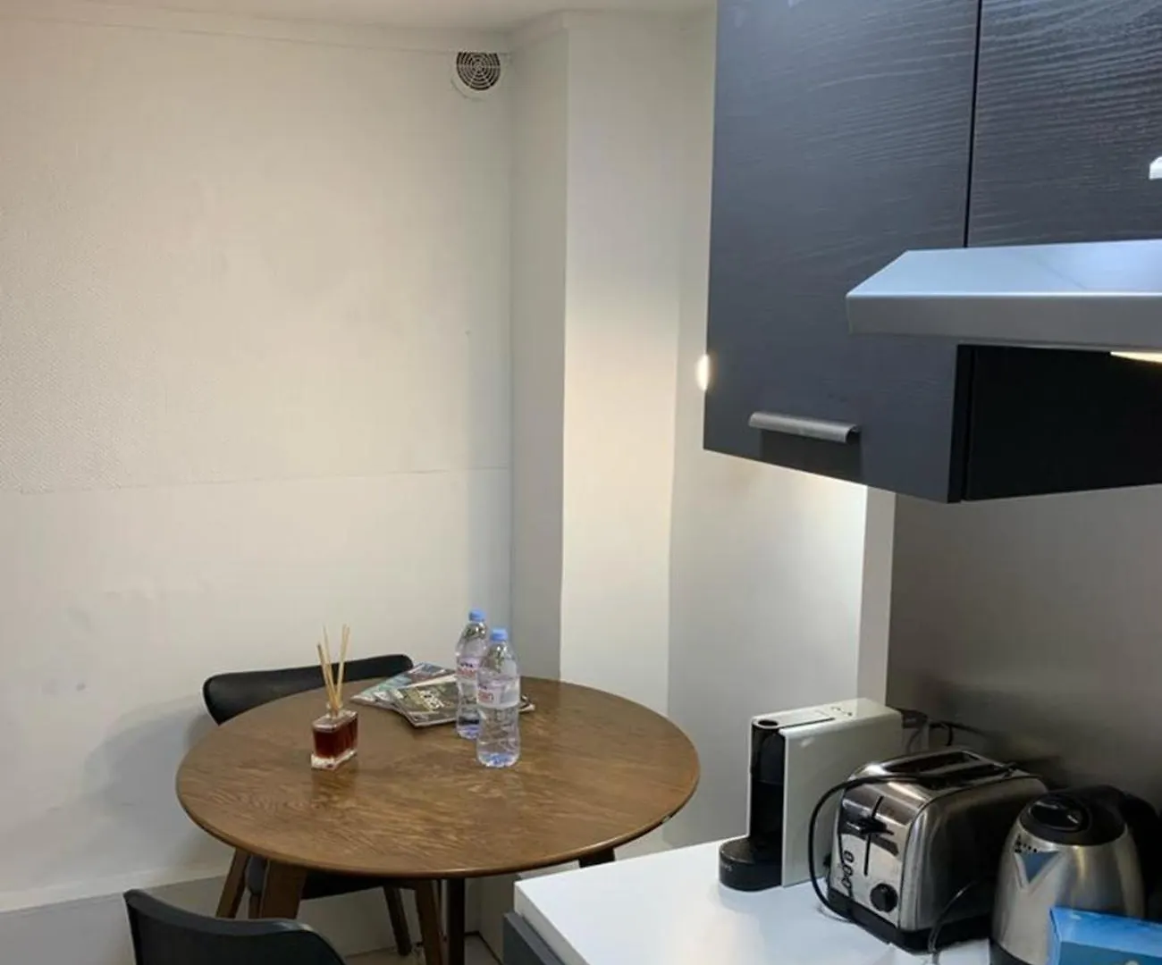 149 - Urban Cosy Flat In Paris Apartment